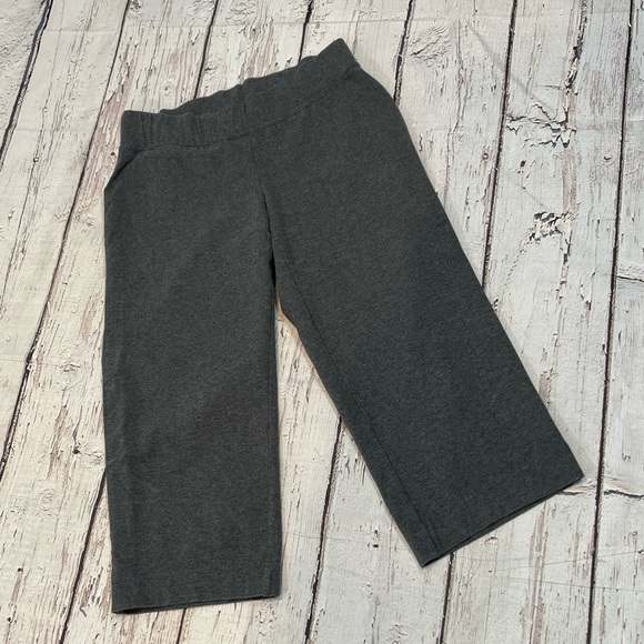 LAND'S END Starfish Gray Mid Rise Elastic Waist Pull On Crop Pants-Small - Picture 1 of 2